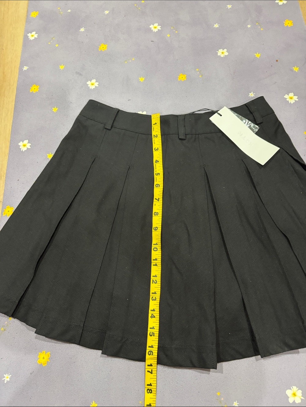 Kotn Dendera Black Twill Pleated Mini Skort size 4 - Picture 6 of 7